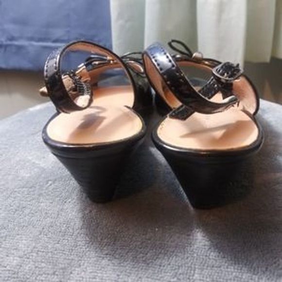 Aigner Peep Toe Slingback - Picture 4 of 6
